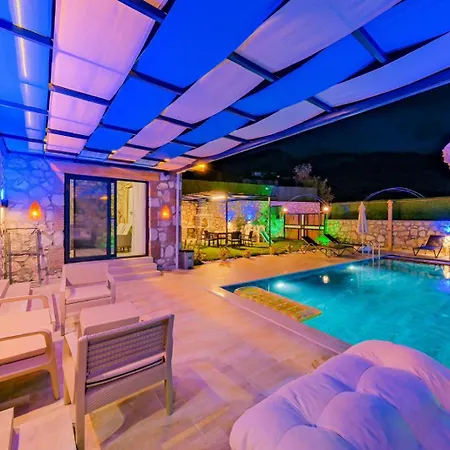 Moonlight Apartment *