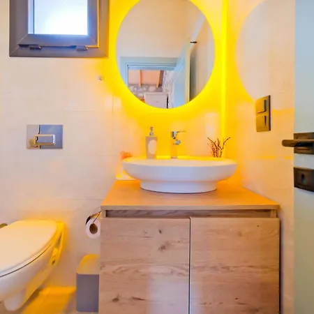 Moonlight Apartment